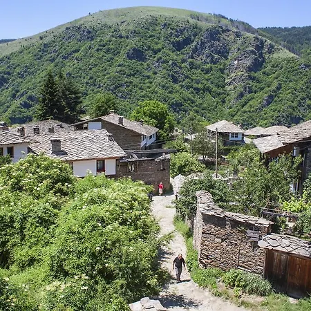 Kruchma Bratyata Pensionat 3*